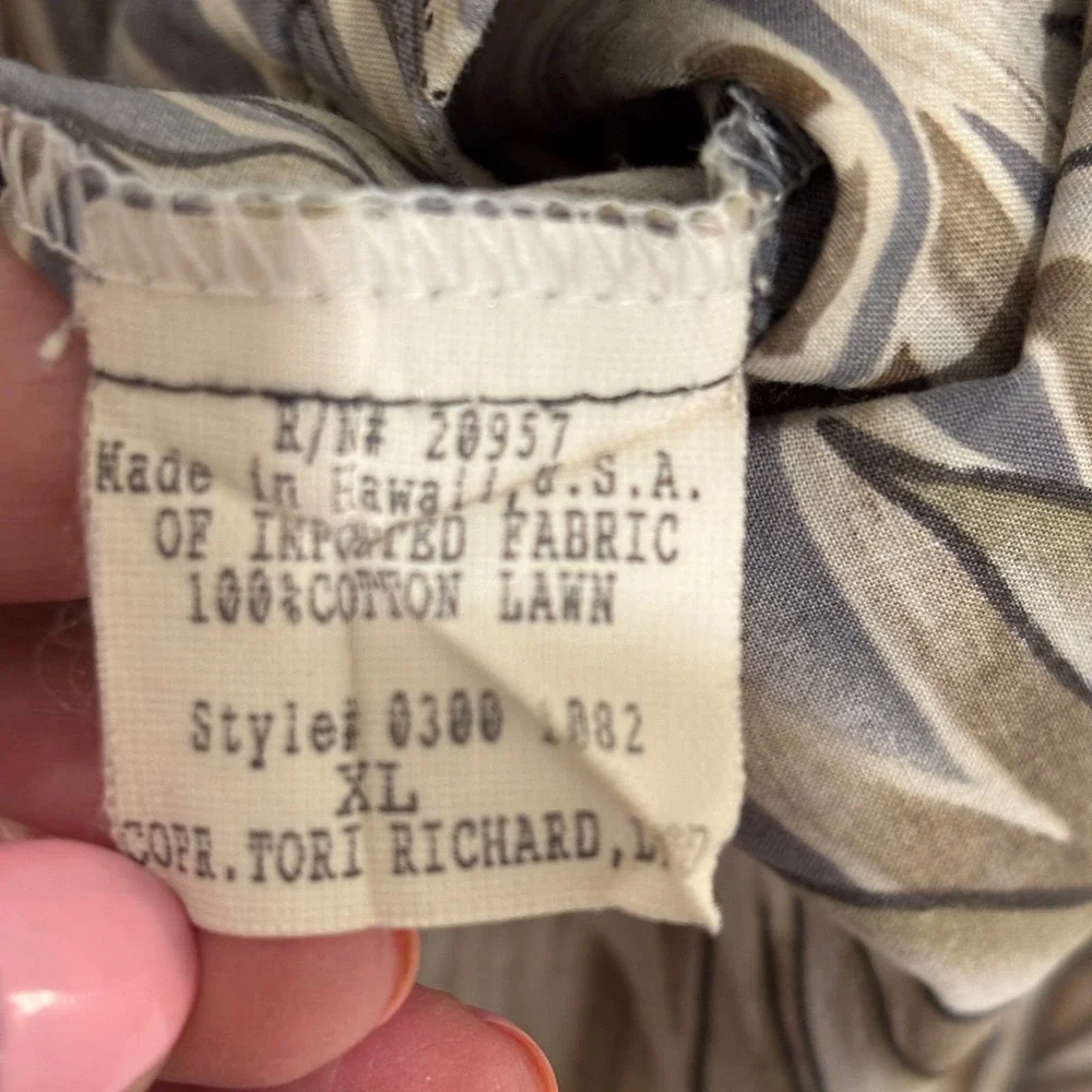 Tori Richard Aloha Shirt Mens XL Brown Palm Leaf Cotton Lawn Made‎ in Hawaii